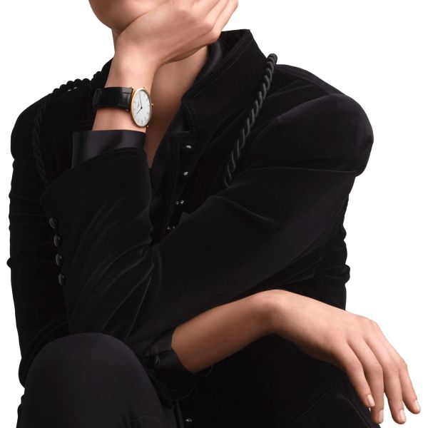 Montre Longines La Grande Classique quartz cadran blanc chiffres romains bracelet cuir noir 36 mm L4.755.2.11.2