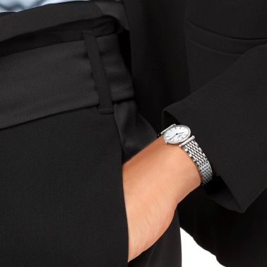 Montre Longines La Grande Classique quartz cadran blanc bracelet acier 24 mm