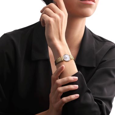 Montre Longines la Grande Classique quartz cadran nacre bracelet acier traité PVD doré 24 mm