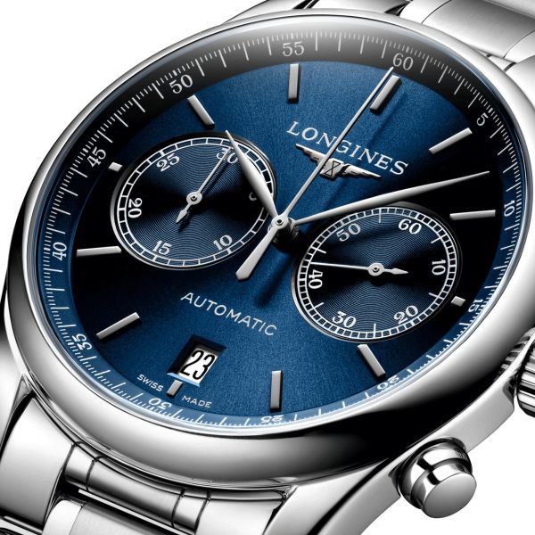 Montre Longines Master Collection chronographe automatique cadran bleu bracelet acier 40 mm L2.629.4.92.6