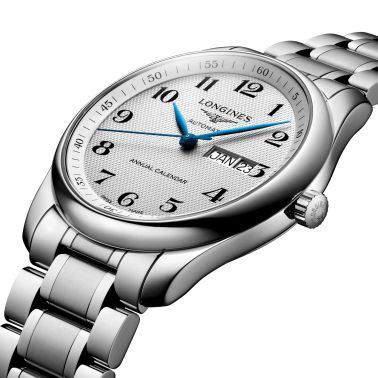 Montre Longines Master Collection Annual Calendar automatique chiffres arabes bracelet acier 40 mm L2.910.4.78.6