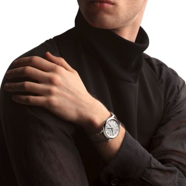 Montre Longines Master Collection Annual Calendar automatique chiffres arabes bracelet cuir marron 40 mm