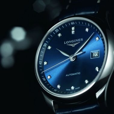 Montre Longines Master Collection automatique cadran bleu soleillé index diamants 29 mm L2.257.4.97.0