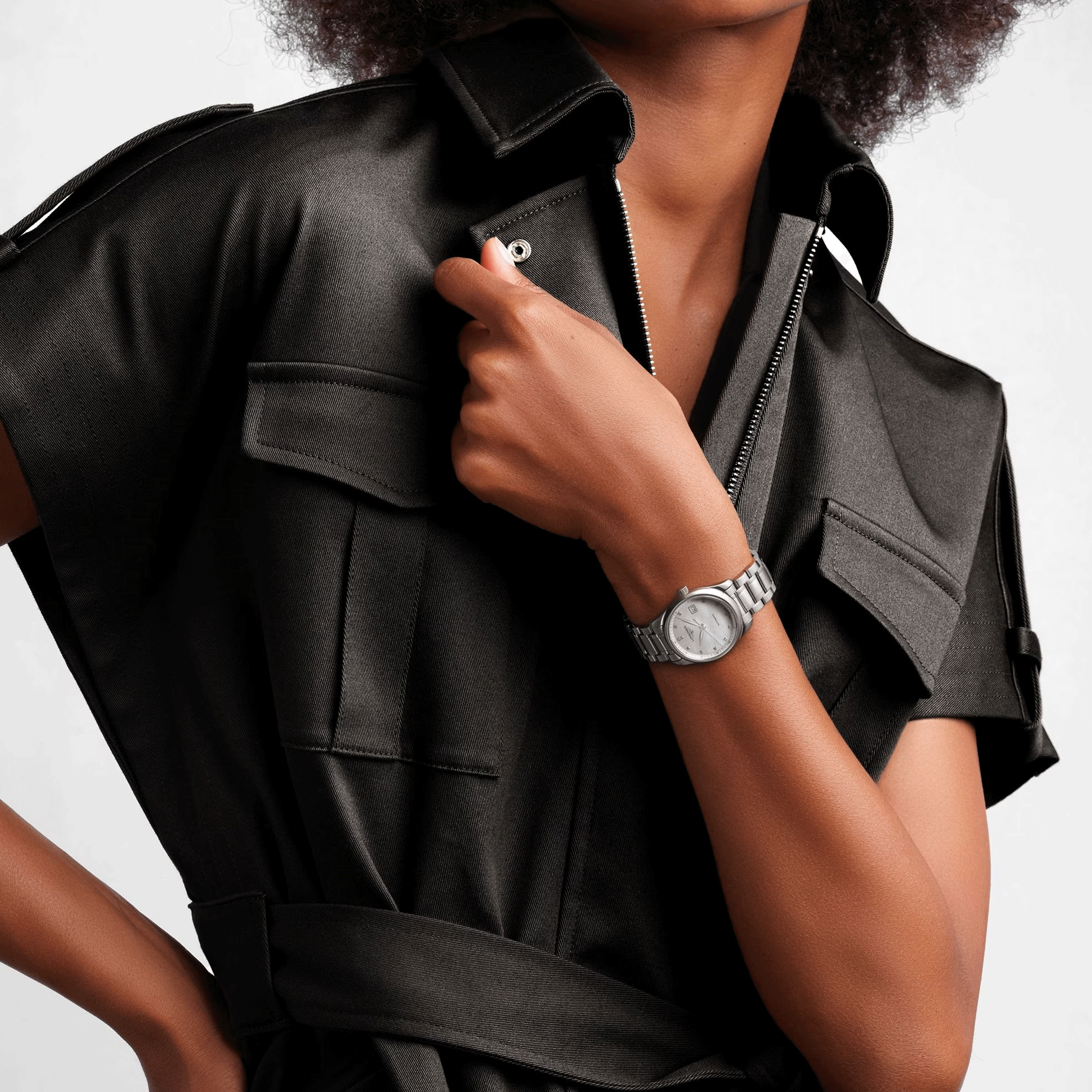 Montre Longines Master Collection automatique cadran nacre index diamants bracelet acier 29 mm L2.257.4.87.6