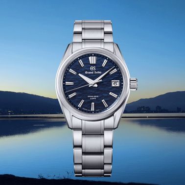 Grand Seiko Evolution 9 Spring Drive "Lake Suwa" blue dial steel bracelet 40 mm