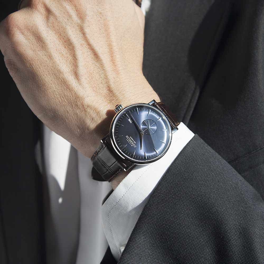 Montre Michel Herbelin Inspiration 1947 mécanique cadran bleu bracelet cuir marron 40 mm