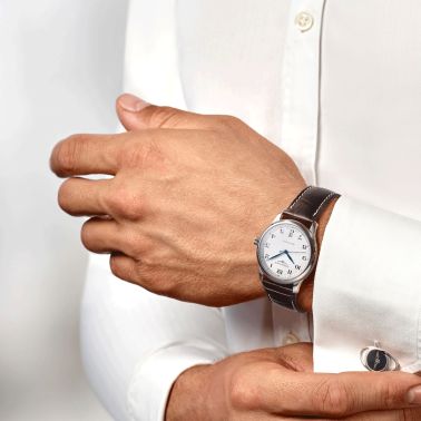 Montre Longines Master Collection automatique cadran blanc bracelet cuir 38,5 mm L2.628.4.78.3