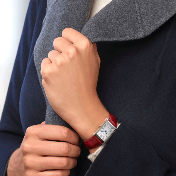 Montre Longines DolceVita quartz cadran argenté chiffres romains bracelet cuir rouge L5.512.4.71.5