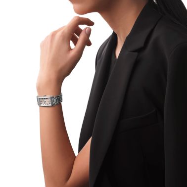 Montre Longines DolceVita quartz cadran argenté chiffres romains bracelet acier L5.512.4.71.6