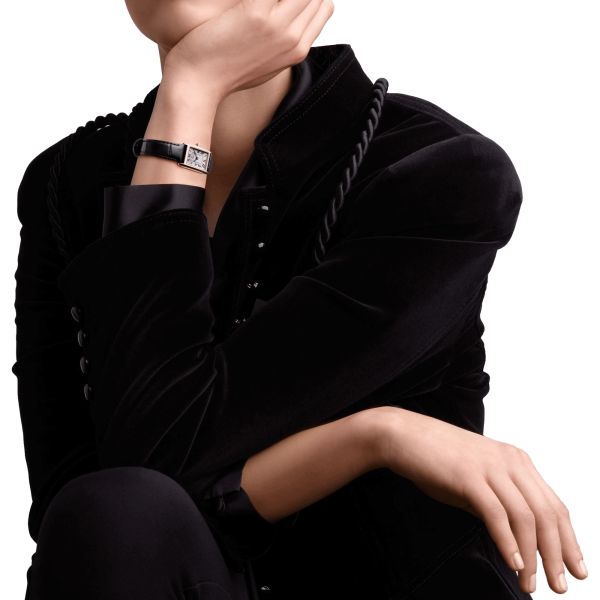 Montre Longines DolceVita quartz cadran argenté chiffres romains bracelet croco noir