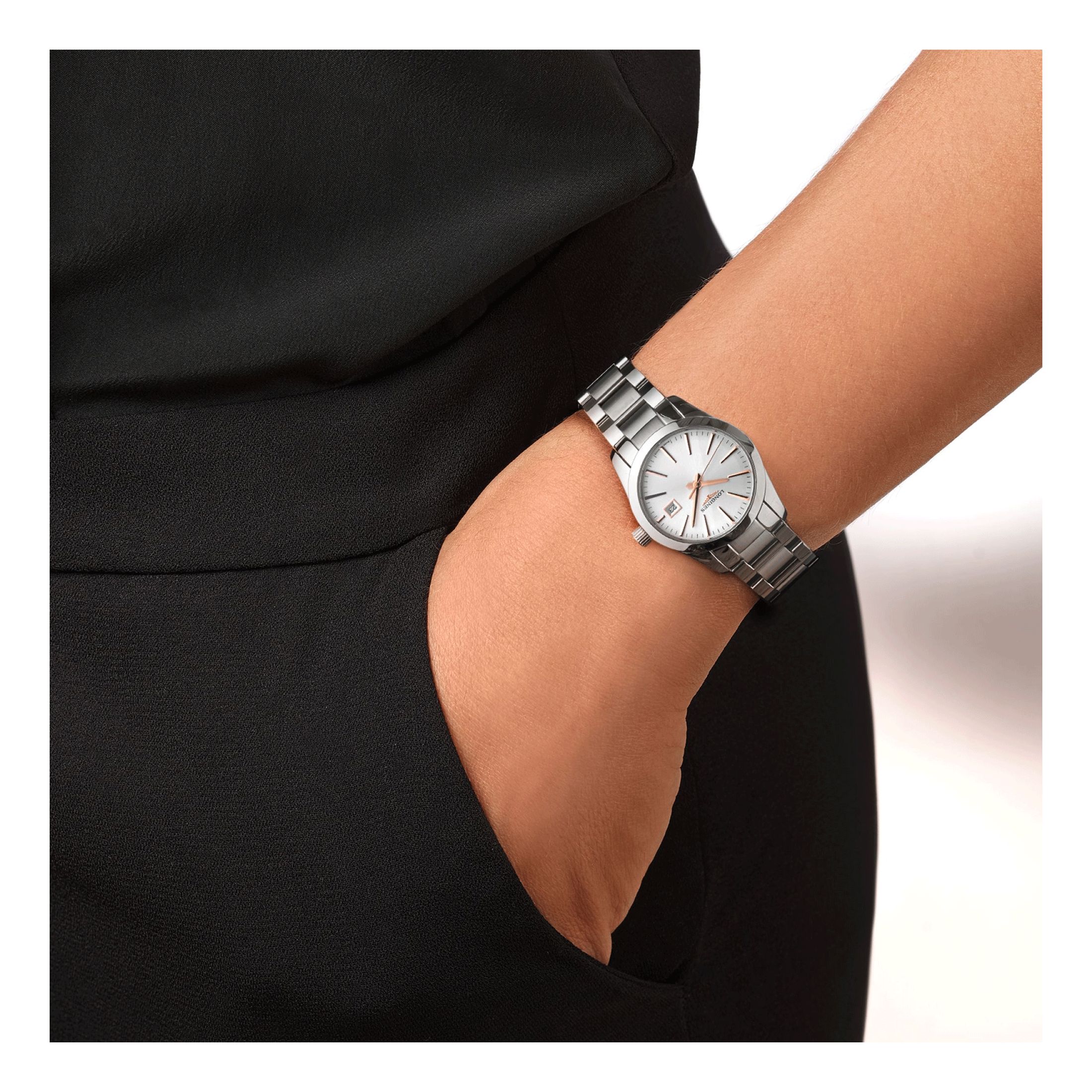 Montre Longines Conquest Classic quartz cadran argenté bracelet