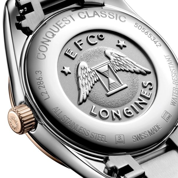 Montre Longines Conquest Classic quartz cadran argenté bracelet bicolore 29.50 mm L2.286.3.72.7
