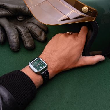 Montre March LA.B AM2 Calendar Grall automatique cadran vert bracelet alligator perforé noir 41 mm