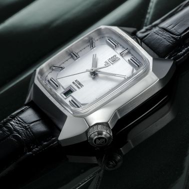 March LA.B AM2 Automatic Steel silver dial black alligator strap 39 mm