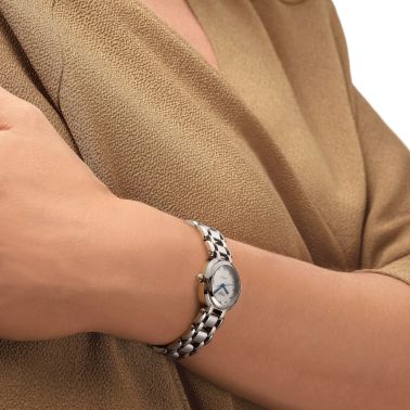 Montre Longines Primaluna automatique cadran nacre index diamants 26,5 mm L8.111.4.87.6