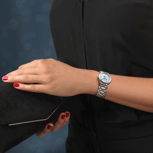 Montre Longines Primaluna quartz cadran nacre index diamants 34 mm L8.116.4.87.6