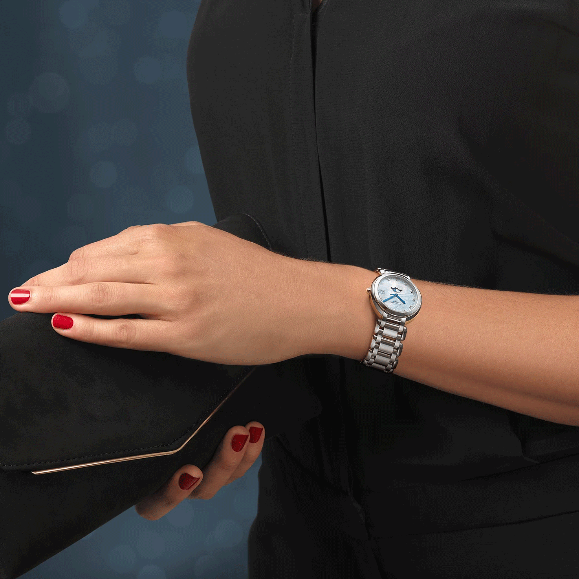 Montre Longines Primaluna quartz cadran nacre index diamants 34 mm L8.116.4.87.6