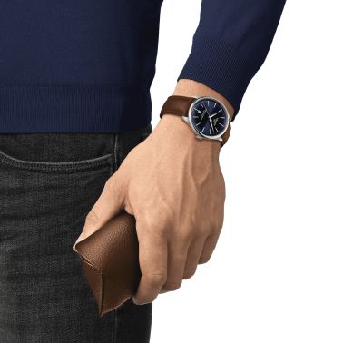 Montre Tissot T-Classic Chemin des Tourelles Powermatic 80 cadran bleu bracelet cuir brun 39 mm T139.807.16.041.00