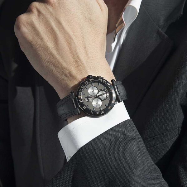 Montre Michel Herbelin Newport quartz chronographe acier PVD noir cadran anthracite bracelet cuir noir 42,5 mm