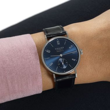 Nomos Tangente Neomatik Blue Gold automatic watch steel back blue galvanized dial black leather strap 35 mm 190