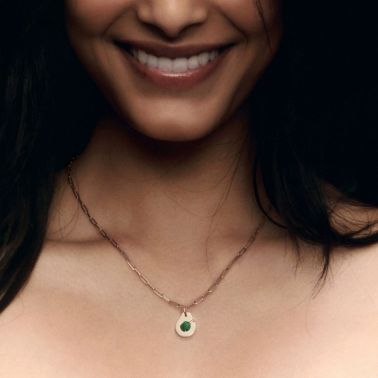 Menottes dinh van R10 necklace in yellow gold and malachite