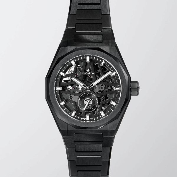 Montre Zenith Defy Skyline Skeleton Céramique automatique cadran noir bracelet céramique 41 mm