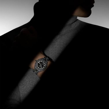 Montre Zenith Defy Revival Shadow Titane automatique cadran noir bracelet titane 37 mm