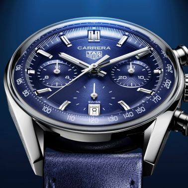 Montre TAG Heuer Carrera Chronograph automatique cadran bleu bracelet cuir bleu 39 mm CBS2212.FC6535