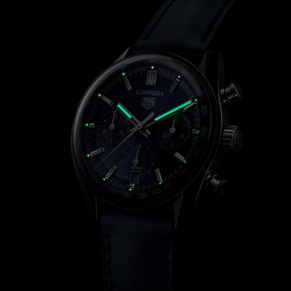 Montre TAG Heuer Carrera Chronograph automatique cadran bleu bracelet cuir bleu 39 mm CBS2212.FC6535