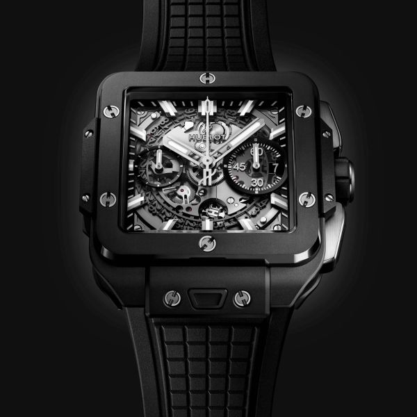 Montre Hublot Square Bang Unico Black Magic automatique cadran squelette bracelet caoutchouc noir 42 mm 821.CI.0170.RX