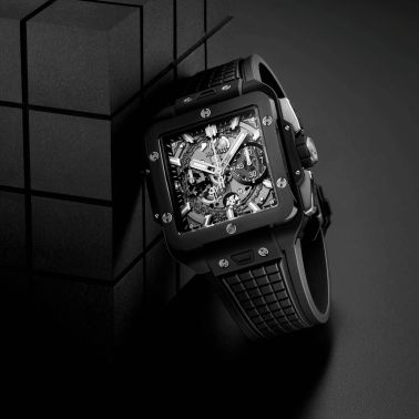 Montre Hublot Square Bang Unico Black Magic automatique cadran squelette bracelet caoutchouc noir 42 mm 821.CI.0170.RX