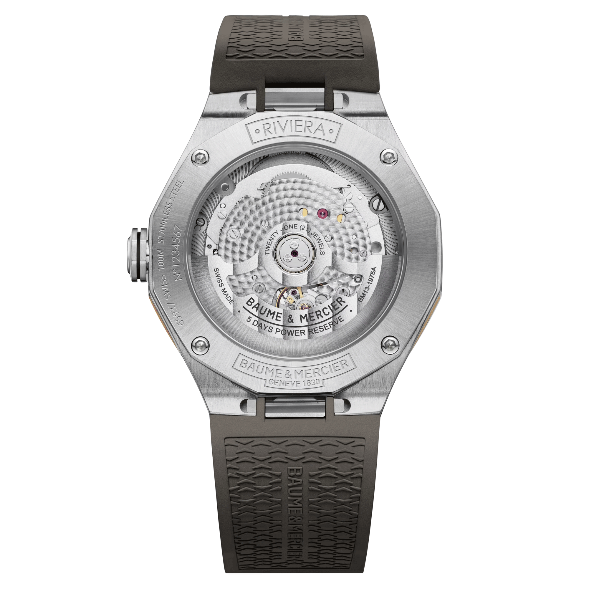 Montre Baume et Mercier Riviera automatique lunette titane cadran noir bracelet caoutchouc gris 39 mm 10720