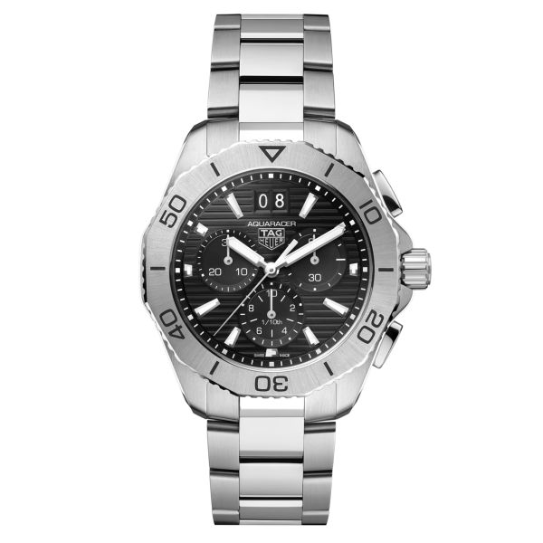 Montre TAG Heuer Aquaracer Professional 200 Date Chronographe quartz cadran noir bracelet acier 40 mm CBP1110.BA0627