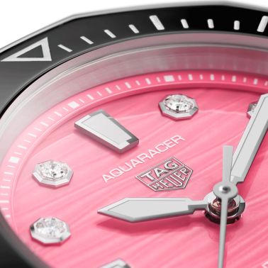 Montre TAG Heuer Aquaracer Professional 300 automatique index diamants cadran rose bracelet acier 36 mm WBP231J.BA0618