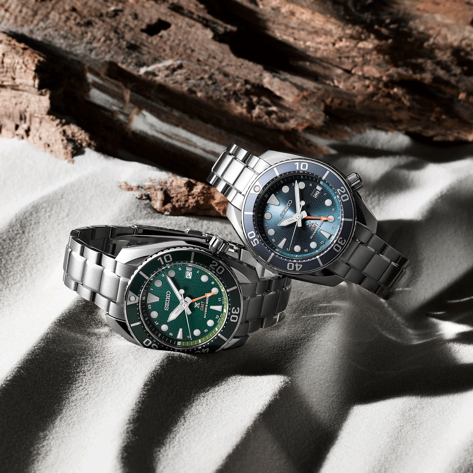 Montre Seiko Prospex Diver's Sumo GMT quartz solaire cadran bleu bracelet acier 45 mm