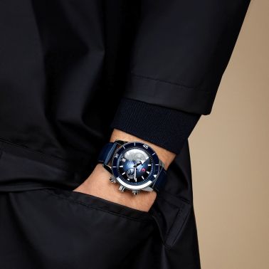 Montre Rado Captain Cook Chronographe automatique cadran bleu bracelet acier 43 mm R32145208