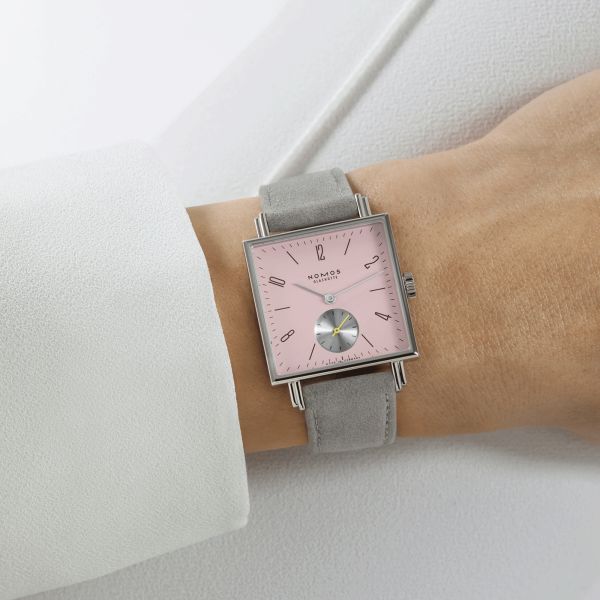 Nomos tetra 29 deals