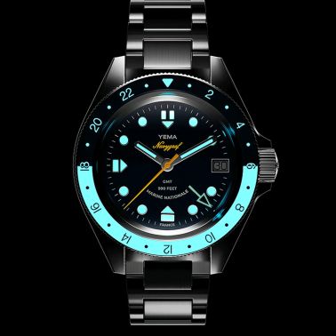 Montre Yema Navygraf Marine Nationale GMT automatique cadran bleu bracelet acier 38,5 mm YNAV23MN-AMS