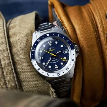 Yema Navygraf Marine Nationale GMT automatic watch blue dial steel bracelet 38,5 mm YNAV23MN-AMS