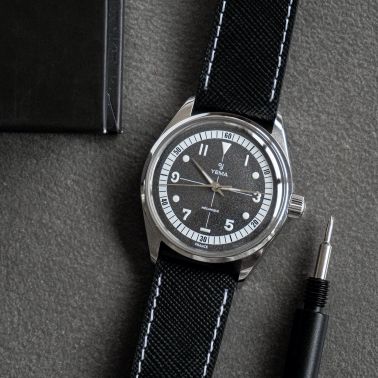 Montre Yema Urban Field mécanique cadran noir bracelet acier 20 cm Bonklip 37,5 mm YFLD23-37-AM3S