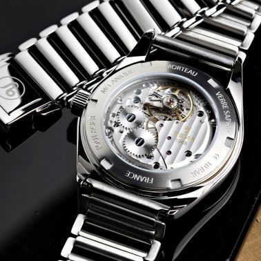 Yema Urban Field mechanical watch black dial steel bracelet 20 cm Bonklip 37,5 mm YFLD23-37-AM3S