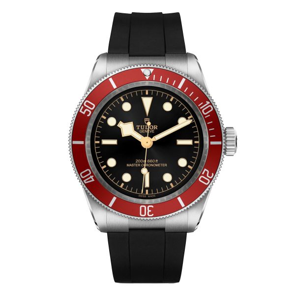 Montre Tudor Black Bay METAS lunette bordeaux automatique cadran noir bracelet caoutchouc 41 mm