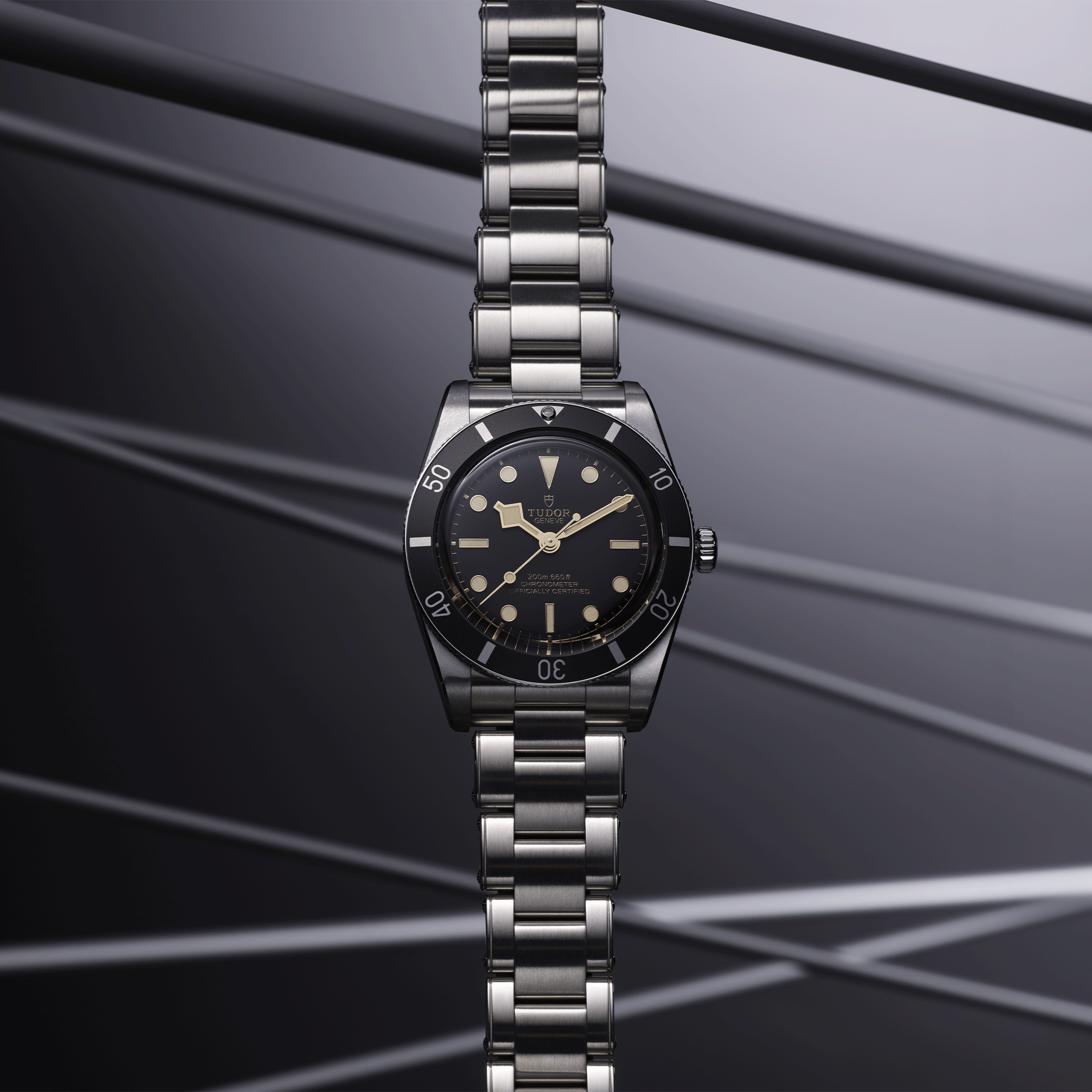 Montre Tudor Black Bay 54 automatique cadran noir bracelet acier 37 mm M79000N-0001