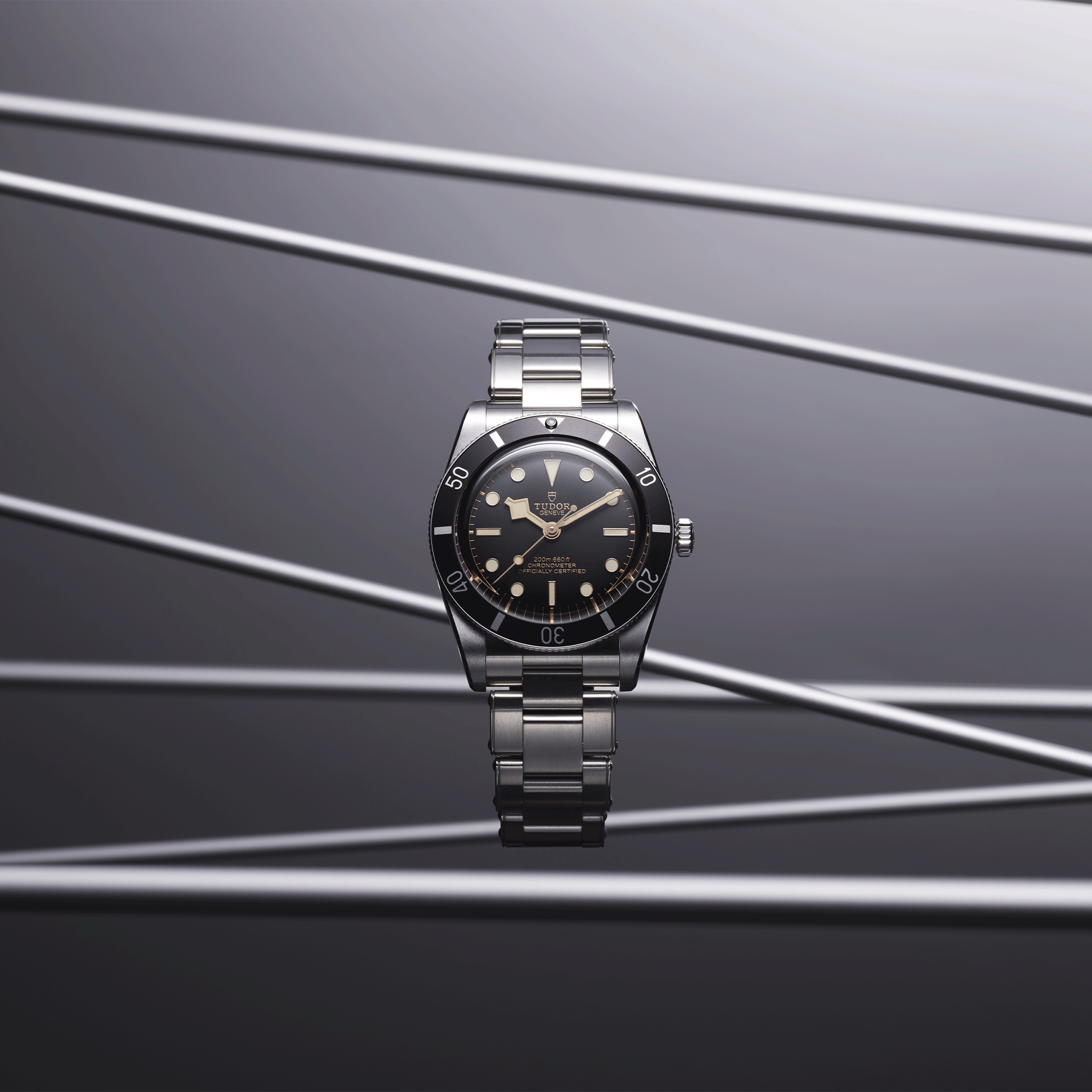 Montre Tudor Black Bay 54 automatique cadran noir bracelet acier 37 mm M79000N-0001