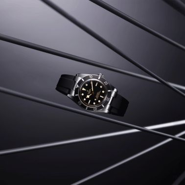 Tudor Black Bay 54 automatic black dial rubber strap 37 mm