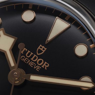 Tudor Black Bay 54 automatic black dial rubber strap 37 mm