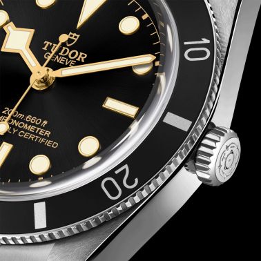 Tudor Black Bay 54 automatic black dial rubber strap 37 mm