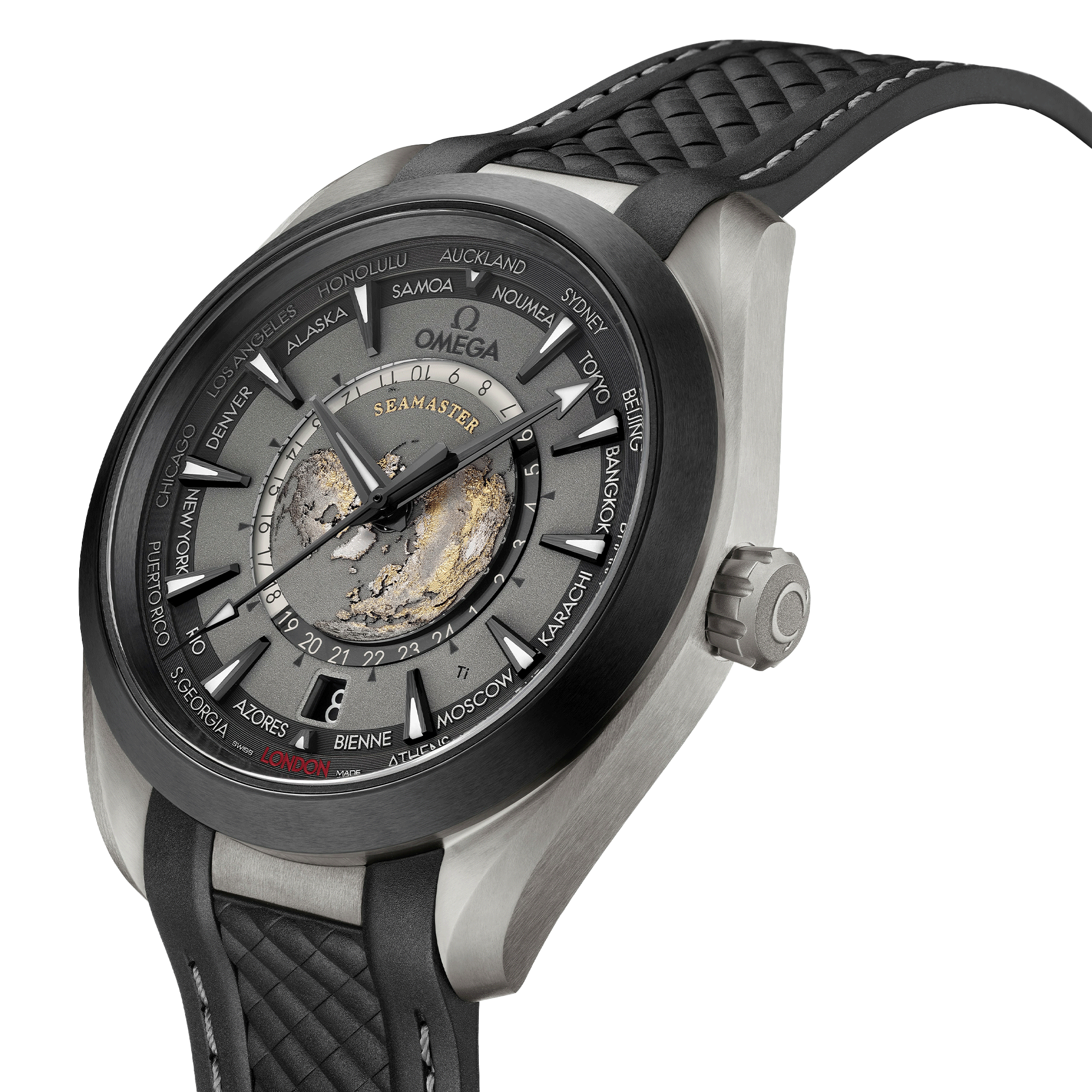 Montre Omega Seamaster Aqua Terra 150M Co-Axial Master Chronometer GMT Worldtimer titane cadran gris bracelet caoutchouc 43 mm