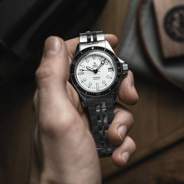 Montre yema superman automatique sale