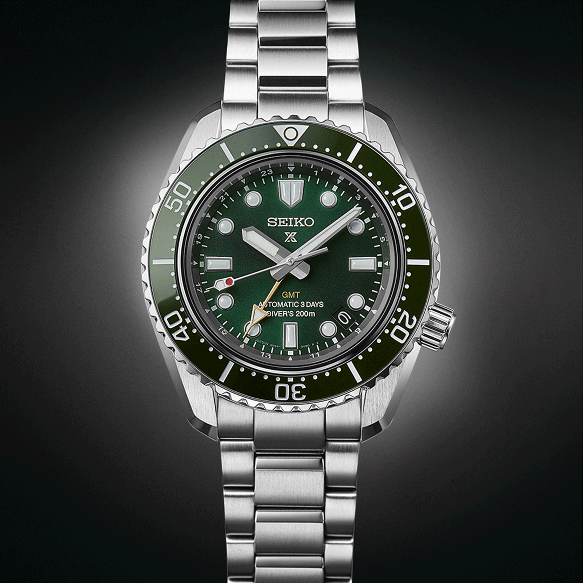 Montre Seiko Prospex Automatique Diver's GMT 1968 "Marine Green" cadran vert bracelet acier 42 mm